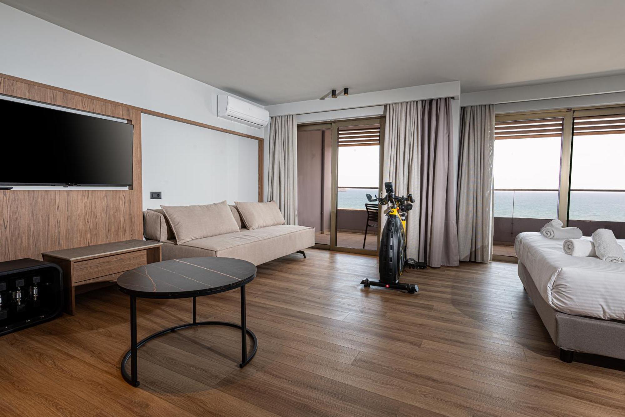 Iolida Beach Agia Marina Habitación foto