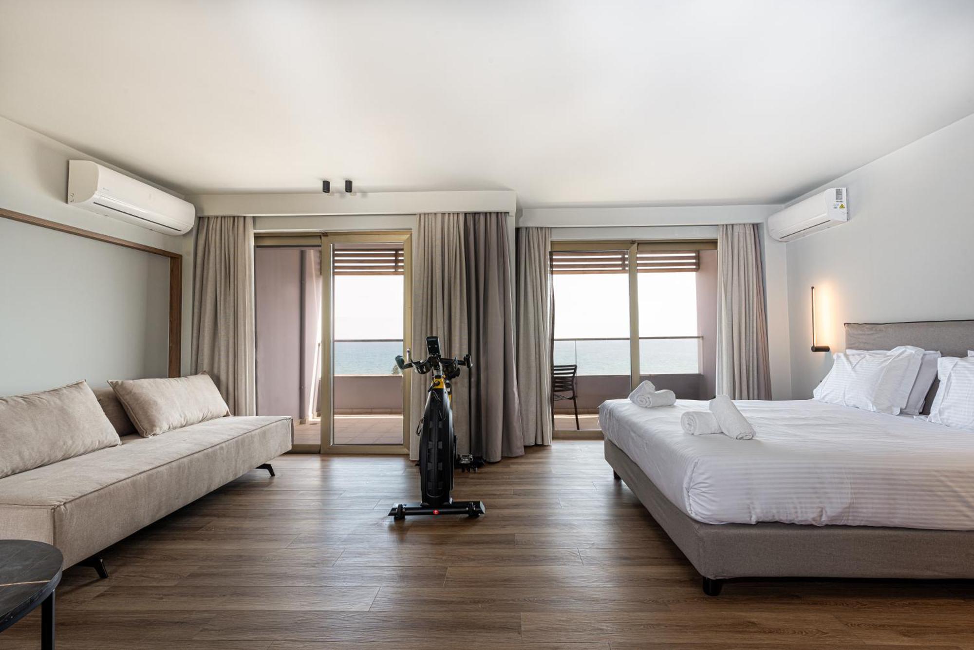 Iolida Beach Agia Marina Habitación foto